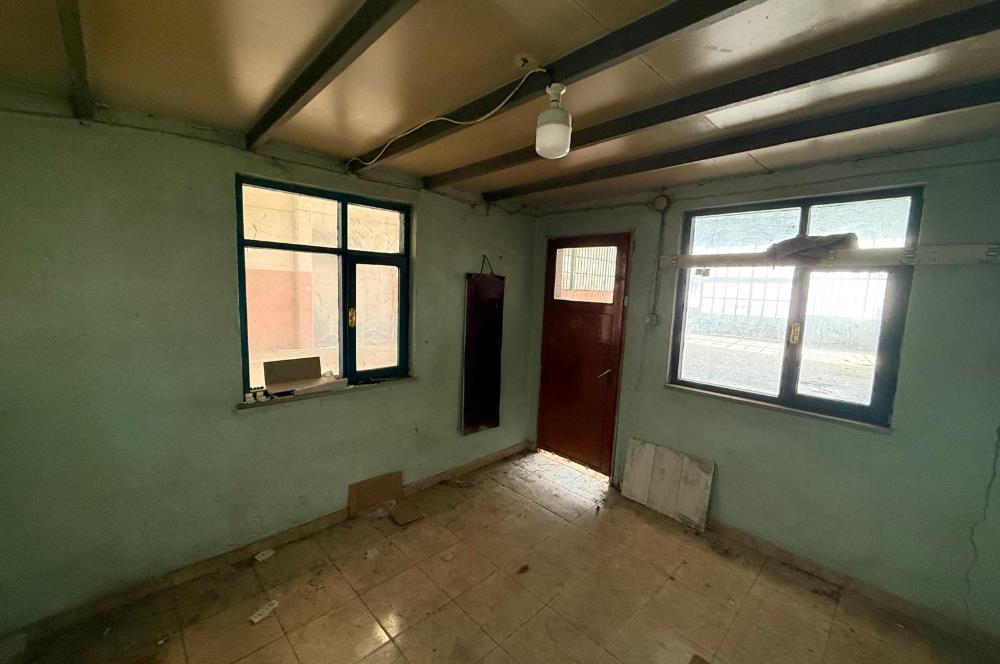 Century21 Bal'dan Sanayi Sitesi 3. Kapıda Kiralık Dükkan