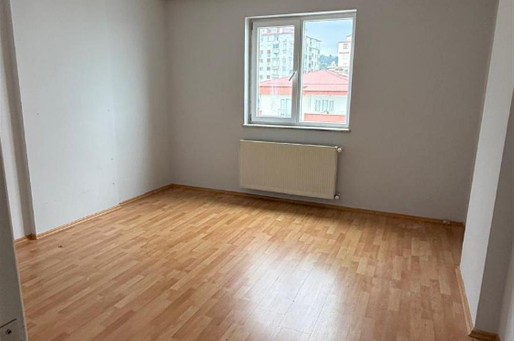 C21 UZMAN'DAN YEŞİLYALI'DA DENİZ MANZARALI SATILIK DAİRE!