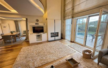 Kilyos Marenegro Sitesi'nde Eşyalı Kiralık 4+2 Havuzlu Villa