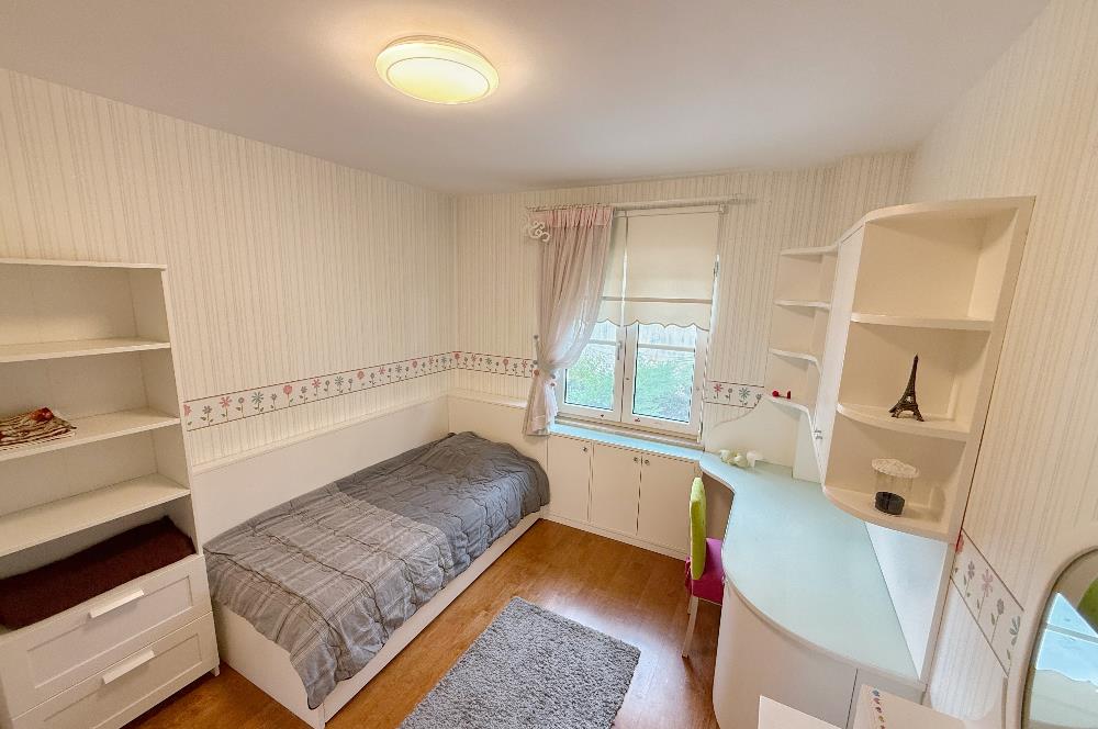 Kilyos Marenegro Sitesi'nde Eşyalı Kiralık 4+2 Havuzlu Villa