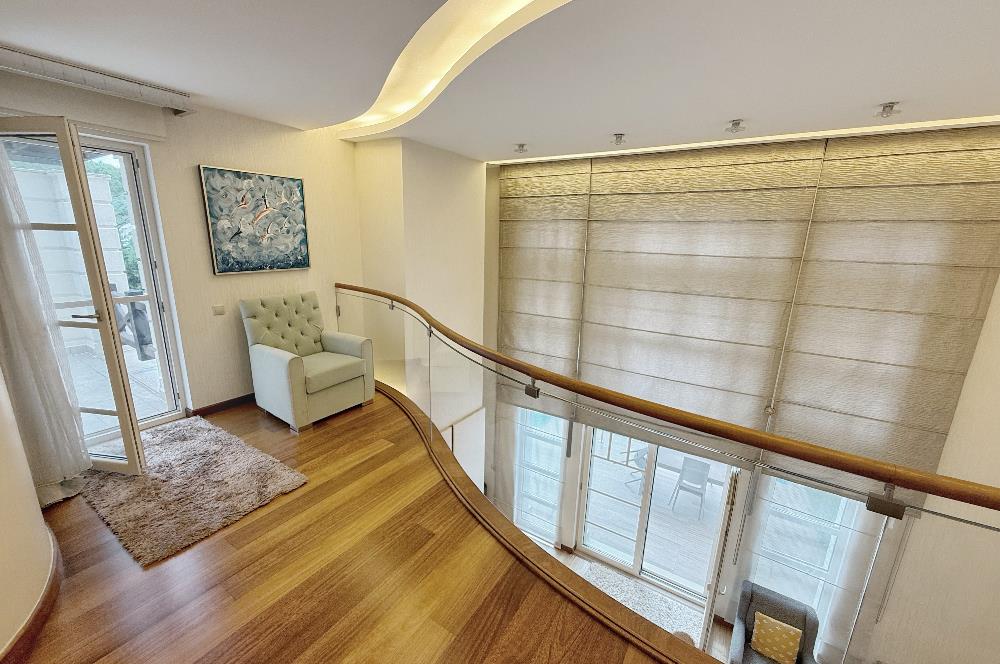 Kilyos Marenegro Sitesi'nde Eşyalı Kiralık 4+2 Havuzlu Villa