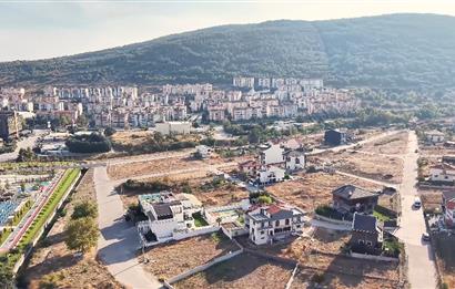 KUVAYİ MİLLİYE MH. TEVHİDE UYGUN 2 PARSEL TOPLAM 587 m2 ARSA
