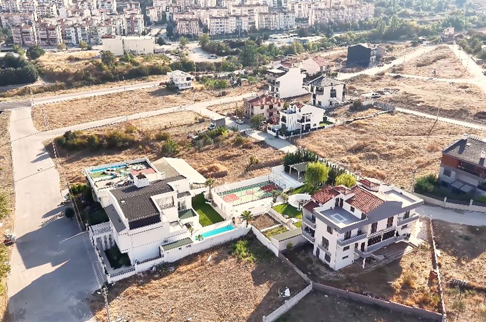 KUVAYİ MİLLİYE MH. TEVHİDE UYGUN 2 PARSEL TOPLAM 587 m2 ARSA