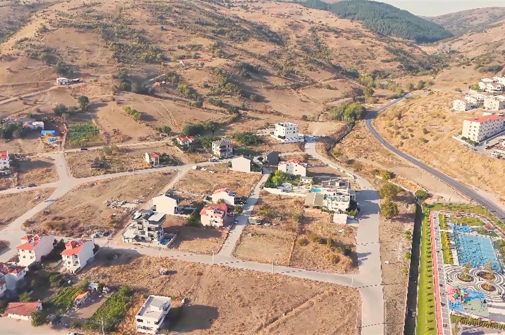 KUVAYİ MİLLİYE MH. TEVHİDE UYGUN 2 PARSEL TOPLAM 587 m2 ARSA
