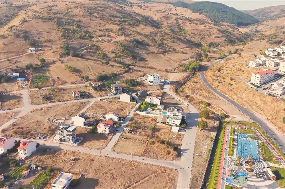 KUVAYİ MİLLİYE MH. TEVHİDE UYGUN 2 PARSEL TOPLAM 587 m2 ARSA