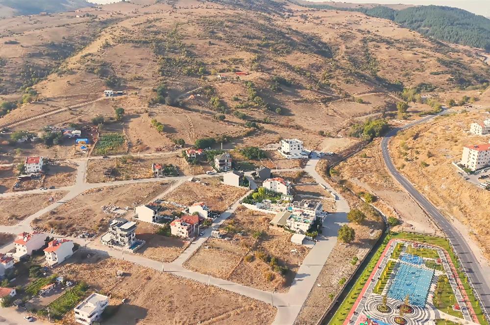 KUVAYİ MİLLİYE MH. TEVHİDE UYGUN 2 PARSEL TOPLAM 587 m2 ARSA