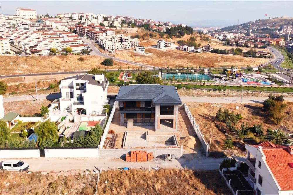 KUVAYİ MİLLİYE MH. TEVHİDE UYGUN 2 PARSEL TOPLAM 587 m2 ARSA