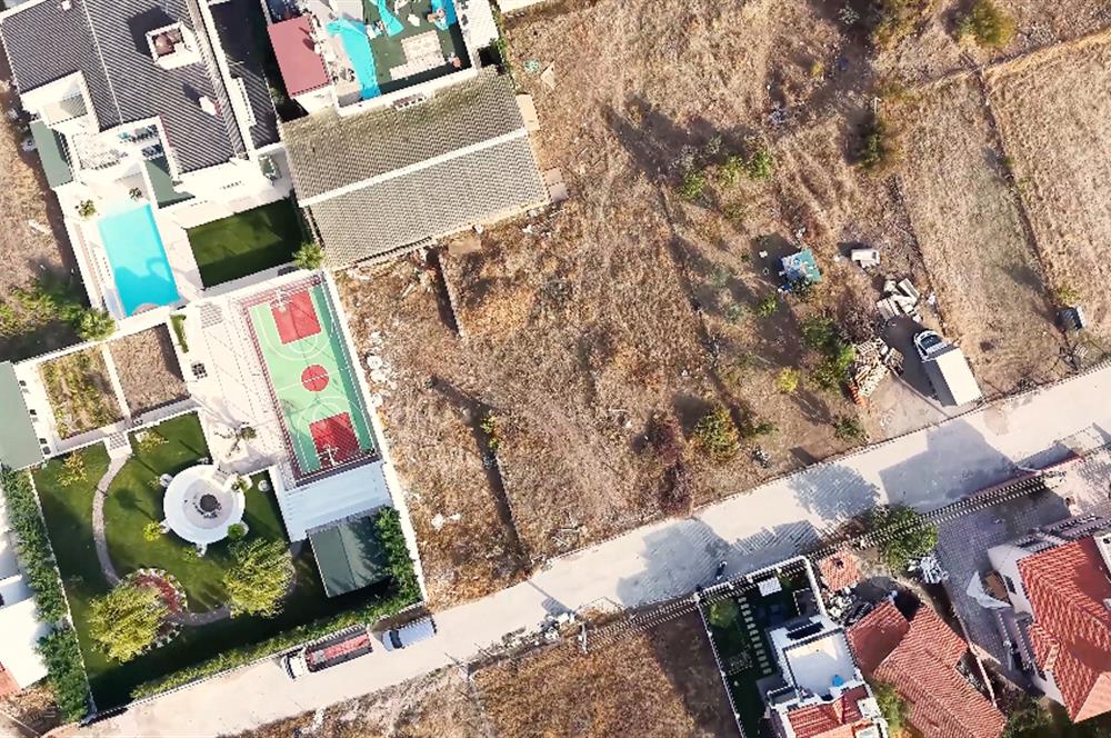 KUVAYİ MİLLİYE MH. TEVHİDE UYGUN 2 PARSEL TOPLAM 587 m2 ARSA