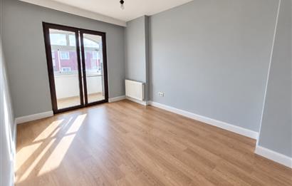 ZEKERİYAKÖY NOYA GÖL EVLERİ'NDE KİRALIK 3+1 DAİRE