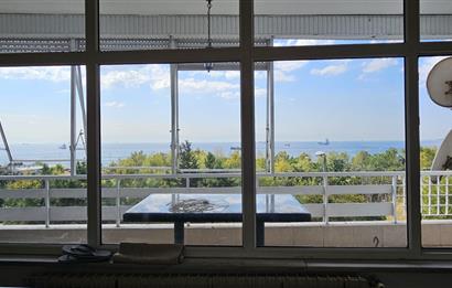 KARTAL KORDONBOYUNDA DENİZ MANZARALI SATILIK DAİRE