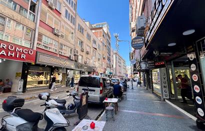 ATALAR CADDESİ ÜZERİ MERKEZİ KONUM FULL EŞYALI 3+1 SATILK DAİRE