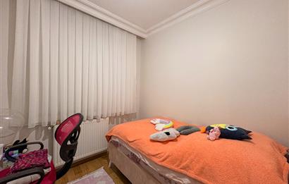 Ataşehir Kayışdağı'nda Satılık 2+1 Merkezi Daire