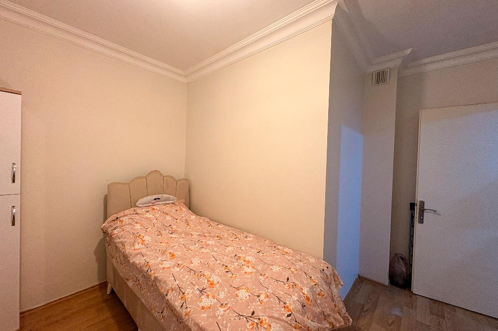 Ataşehir Kayışdağı'nda Satılık 2+1 Merkezi Daire