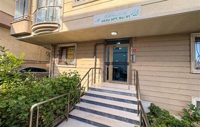 Ataşehir Kayışdağı'nda Satılık 2+1 Merkezi Daire