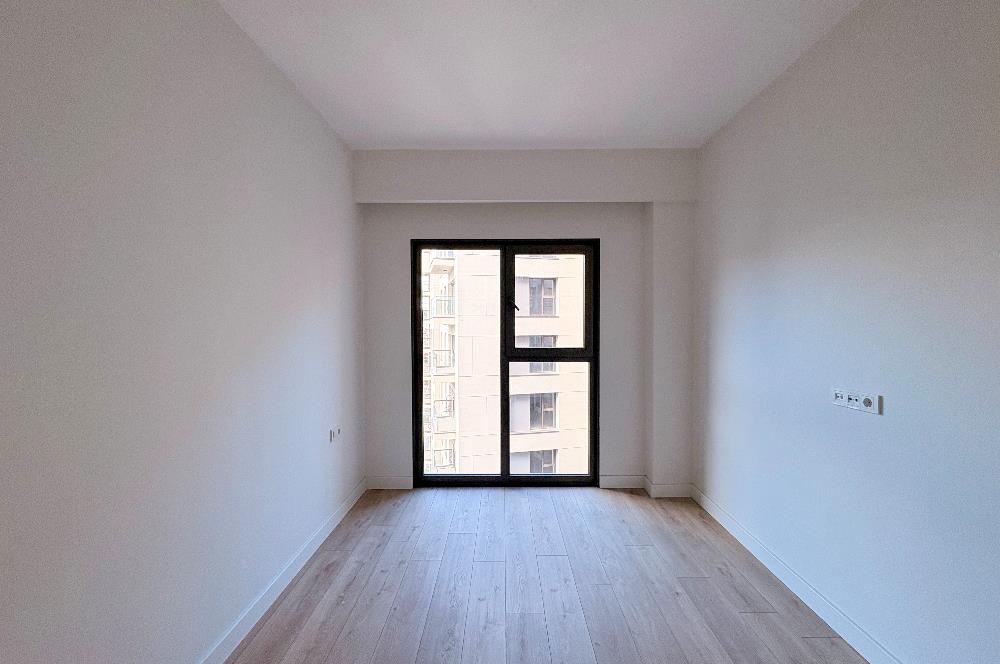 C21 ROOF 3.ETAP YÜKSEK KAT KAPALI MUTFAK 2+1 KİRALIK DAİRE