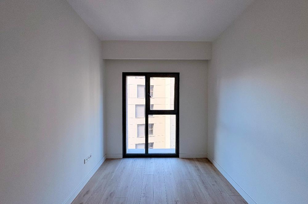 C21 ROOF 3.ETAP YÜKSEK KAT KAPALI MUTFAK 2+1 KİRALIK DAİRE