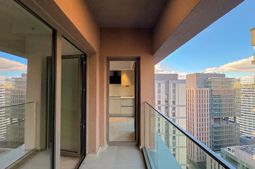 C21 ROOF 3.ETAP YÜKSEK KAT KAPALI MUTFAK 2+1 KİRALIK DAİRE
