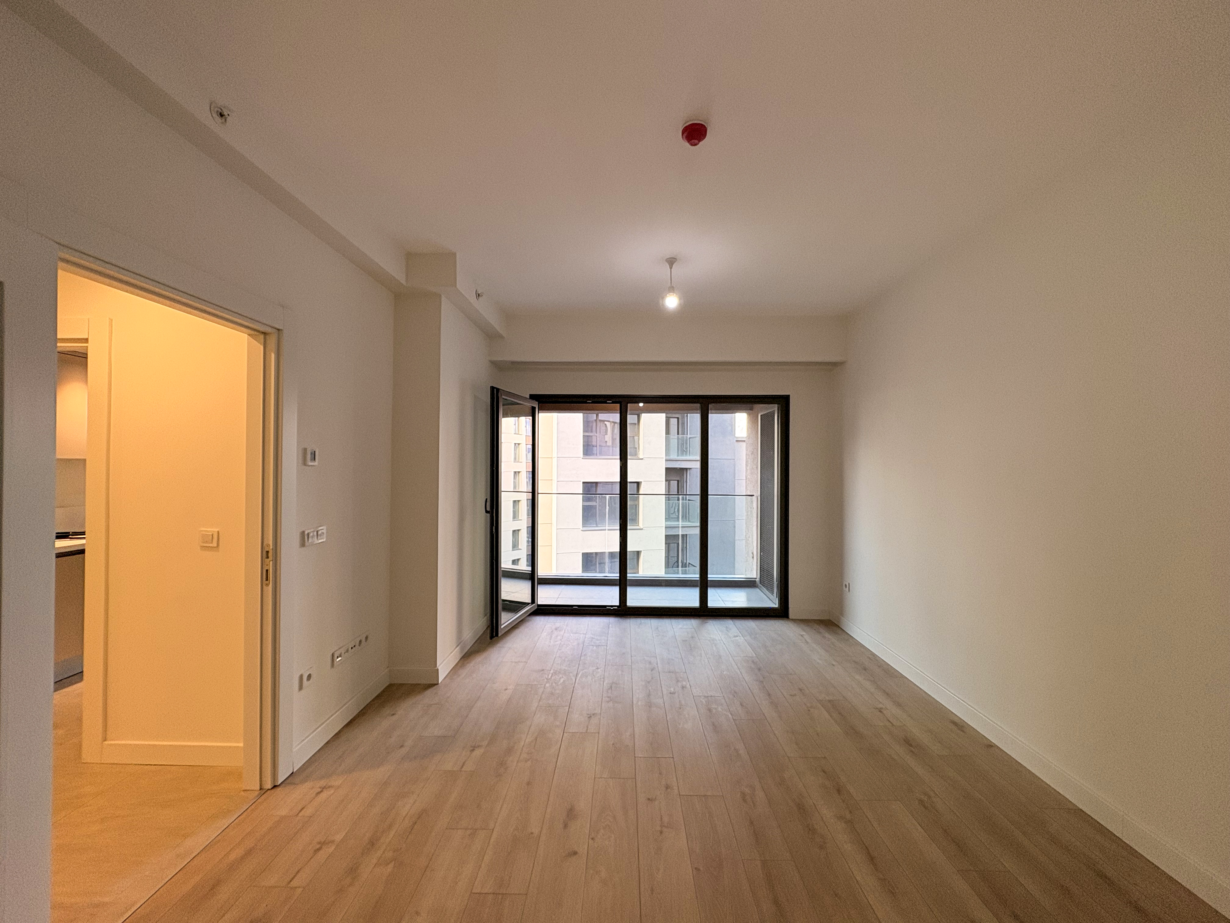 C21 ROOF 3.ETAP YÜKSEK KAT KAPALI MUTFAK 2+1 KİRALIK DAİRE