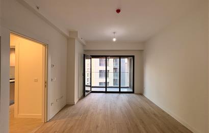 C21 ROOF 3.ETAP YÜKSEK KAT KAPALI MUTFAK 2+1 KİRALIK DAİRE