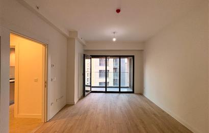 C21 ROOF 3.ETAP YÜKSEK KAT KAPALI MUTFAK 2+1 KİRALIK DAİRE