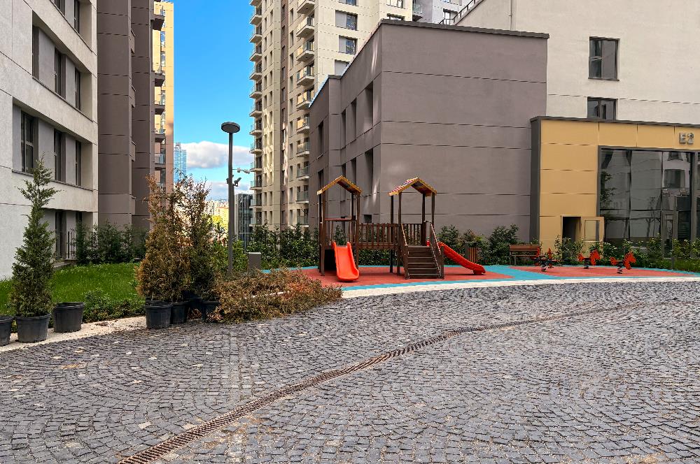 C21 ROOF 3.ETAP YÜKSEK KAT KAPALI MUTFAK 2+1 KİRALIK DAİRE