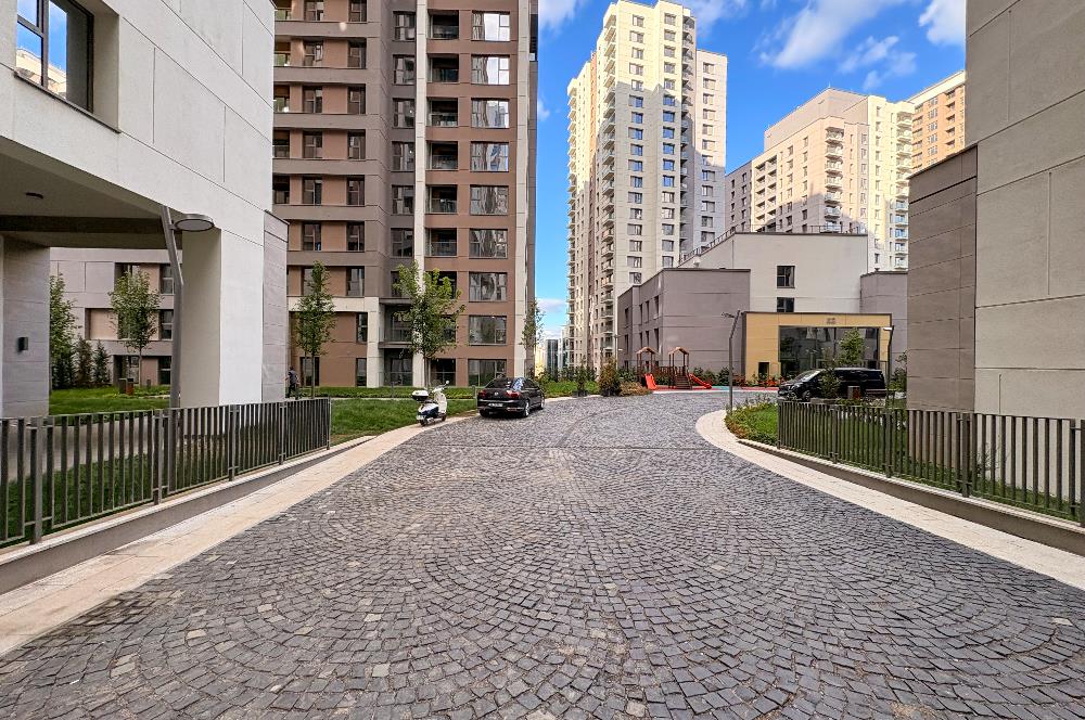 C21 ROOF 3.ETAP YÜKSEK KAT KAPALI MUTFAK 2+1 KİRALIK DAİRE