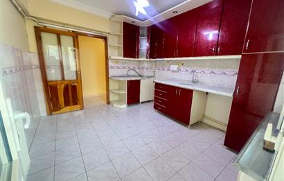 Century 21 Bal'dan Paşaalanı Mahallesinde Kiralık 3+1 Daire