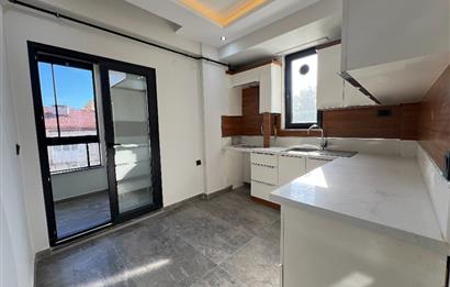 BİGADİÇ KORDONBOYU CD ÜSTÜ AYRI MUTFAKLI SIFIR 2+1 SATILIK DAİRE