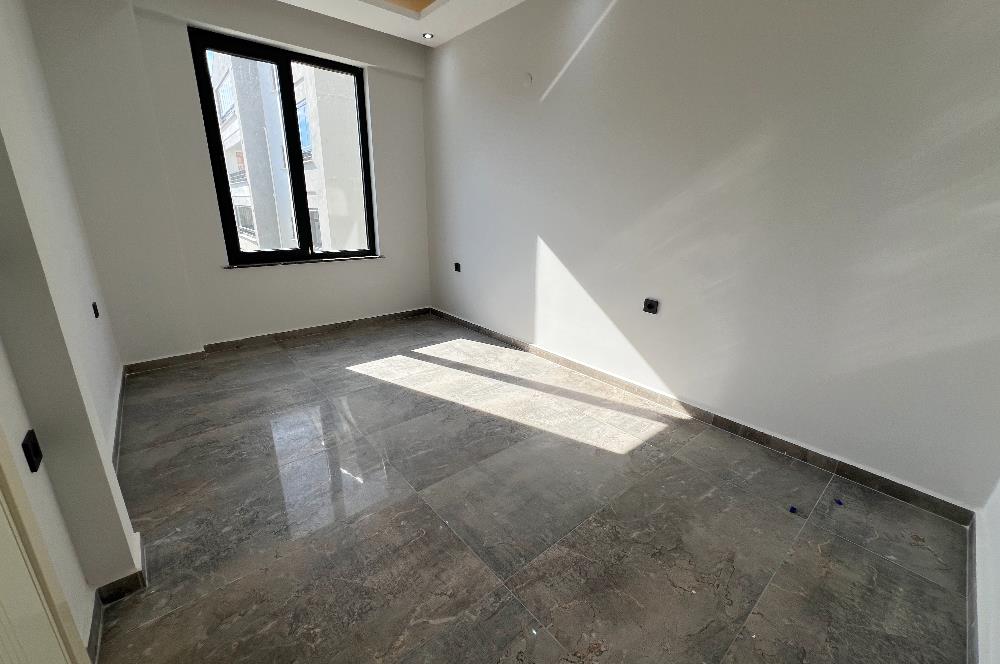 BİGADİÇ KORDONBOYU CD ÜSTÜ AYRI MUTFAKLI SIFIR 2+1 SATILIK DAİRE