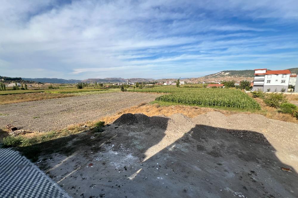 BİGADİÇ DEVLET HASTANESİ YAKINI BALKONLU SIFIR 1+1 SATILIK DAİRE