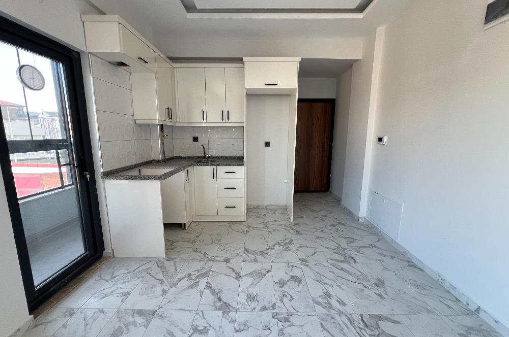 BİGADİÇ DEVLET HASTANESİ YAKINI BALKONLU SIFIR 1+1 SATILIK DAİRE