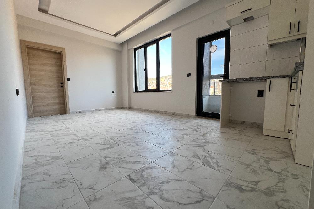 BİGADİÇ DEVLET HASTANESİ YAKINI BALKONLU SIFIR 1+1 SATILIK DAİRE