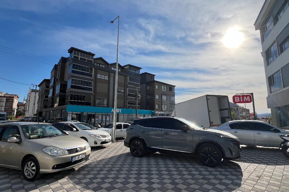 BİGADİÇ DEVLET HASTANESİ YAKINI BALKONLU SIFIR 1+1 SATILIK DAİRE