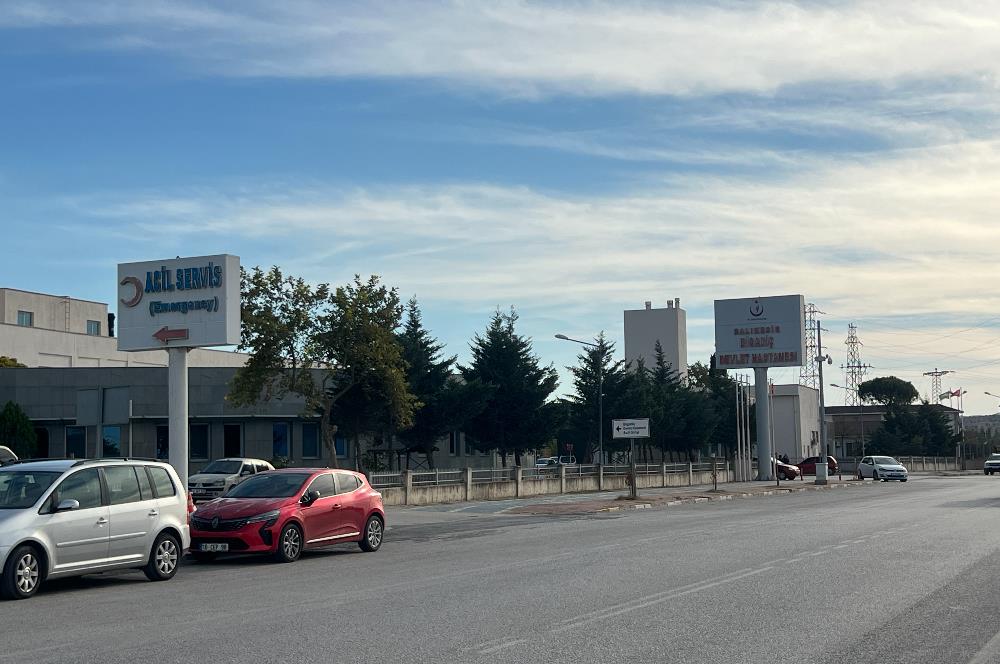 BİGADİÇ DEVLET HASTANESİ YAKINI BALKONLU SIFIR 1+1 SATILIK DAİRE