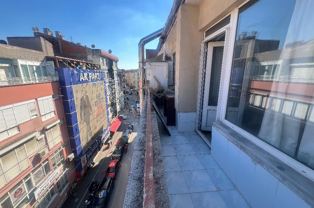 ATALAR CADDESİ ÜZERİ MERKEZİ KONUM FULL EŞYALI 3+1 SATILK DAİRE