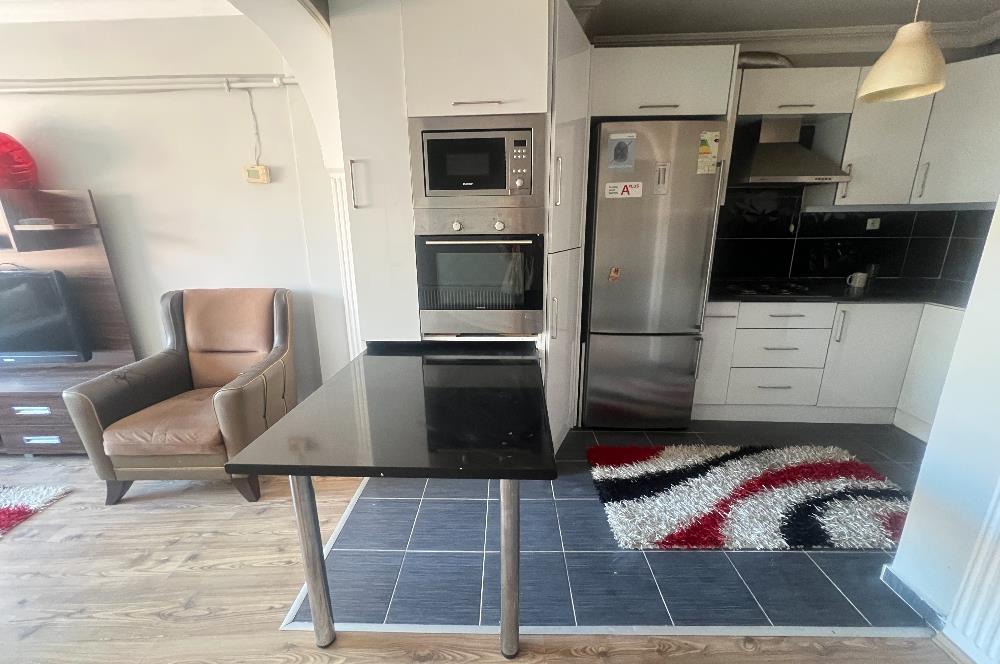 ATALAR CADDESİ ÜZERİ MERKEZİ KONUM FULL EŞYALI 3+1 SATILK DAİRE