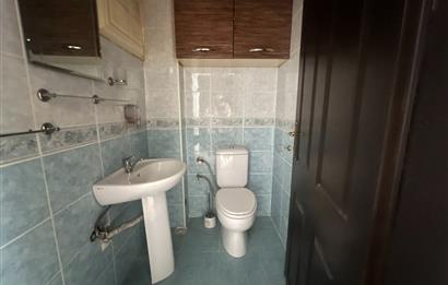 ATALAR CADDESİ ÜZERİ MERKEZİ KONUM FULL EŞYALI 3+1 SATILK DAİRE