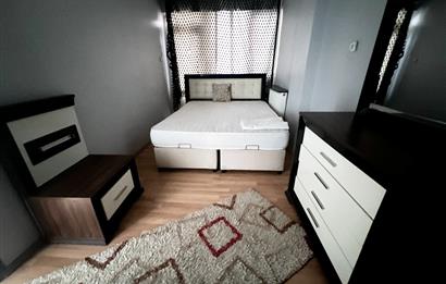 ATALAR CADDESİ ÜZERİ MERKEZİ KONUM FULL EŞYALI 3+1 SATILK DAİRE