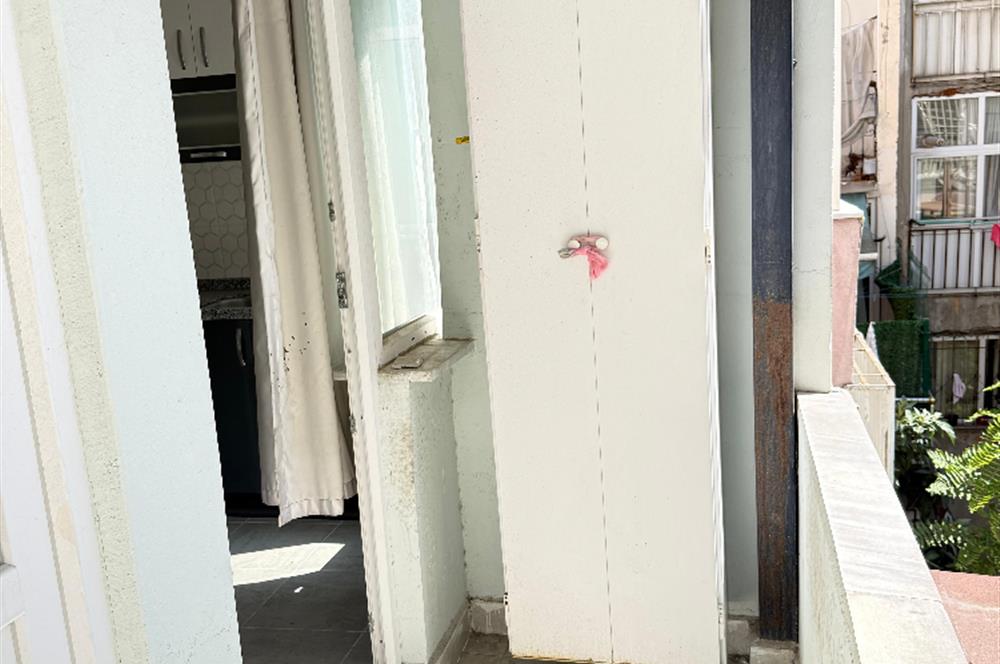 FATİH’TE MERKEZİ KONUMDA, DÜKKAN + 4 KATLI SATILIK BİNA