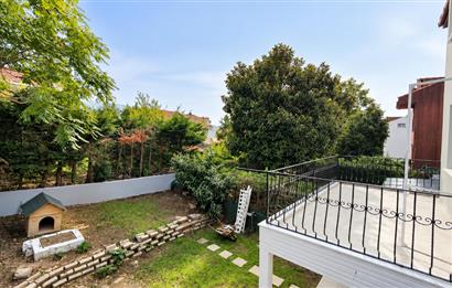 ZEKERİYAKÖY BASIN YAYIN SİTESİ’NDE 5+2  262 M² ARSA PAYLI SATILIK  VİLLA