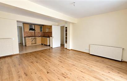 ZEKERİYAKÖY BASIN YAYIN SİTESİ’NDE 5+2  262 M² ARSA PAYLI SATILIK  VİLLA