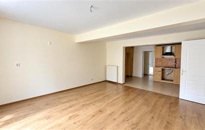 ZEKERİYAKÖY BASIN YAYIN SİTESİ’NDE 5+2  262 M² ARSA PAYLI SATILIK  VİLLA