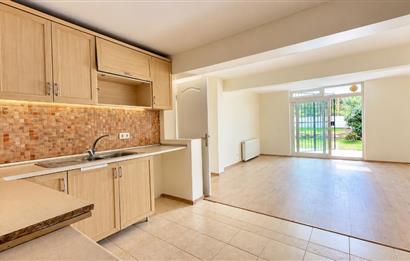 ZEKERİYAKÖY BASIN YAYIN SİTESİ’NDE 5+2  262 M² ARSA PAYLI SATILIK  VİLLA