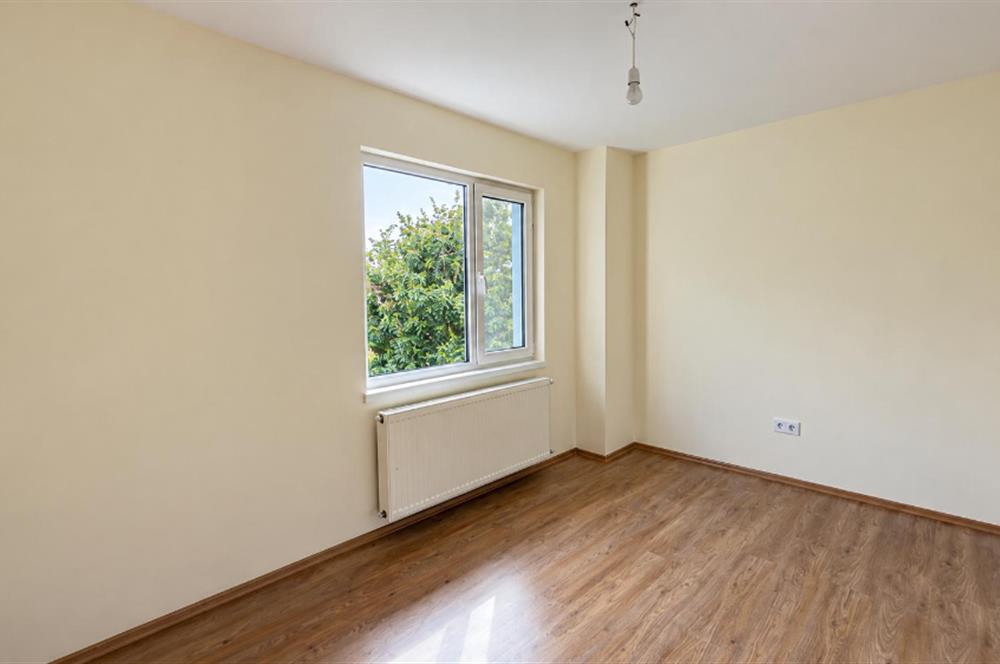 ZEKERİYAKÖY BASIN YAYIN SİTESİ’NDE 5+2  262 M² ARSA PAYLI SATILIK  VİLLA
