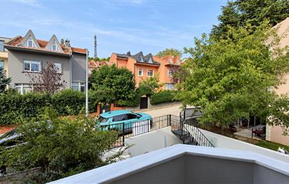 ZEKERİYAKÖY BASIN YAYIN SİTESİ’NDE 5+2  262 M² ARSA PAYLI SATILIK  VİLLA