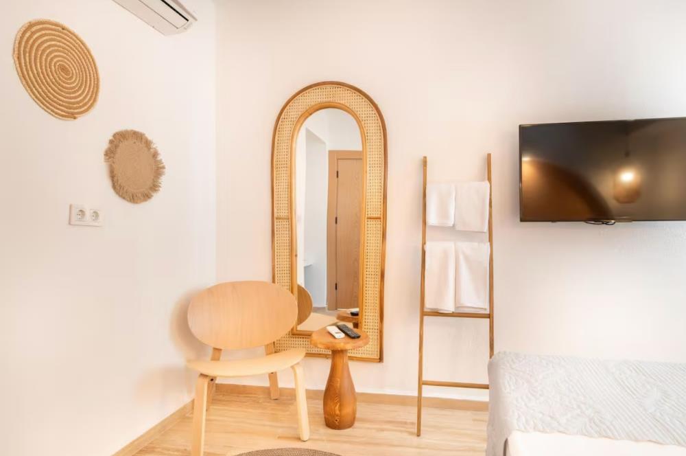 Bodrum Turgutreis Marinada Otel Konforunda Eşyalı Kiralık Odalar