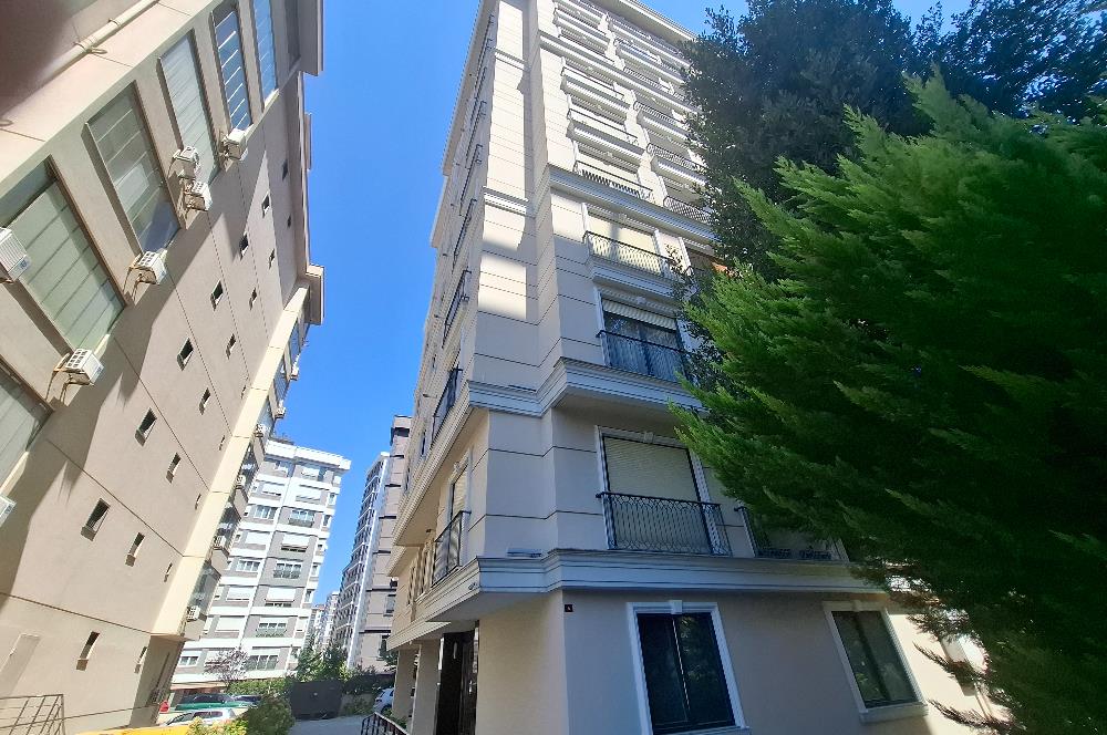 GÖZTEPEDE MİMARİ TASARIMLI 3+1 SATILIK DAİRE