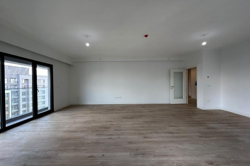 C21 ROOF'DAN YENİ FİKİRTEPE EMLAK KONUT 3. ETAP KİRALIK 4+1