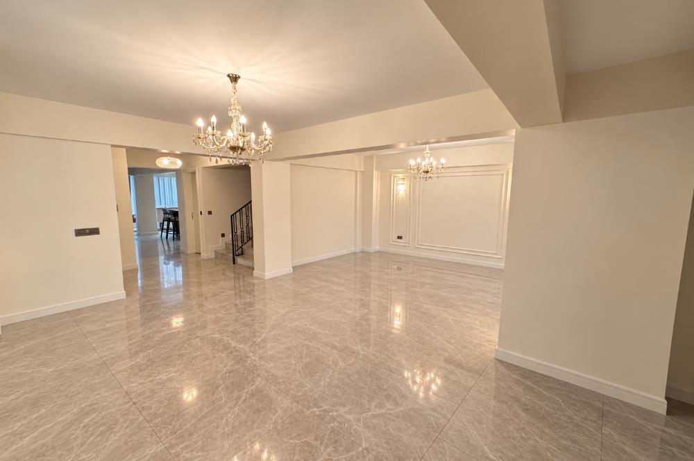 C21 LOFT'TAN ALBAYRAK'TA SATILIK 5+1 VİLLA