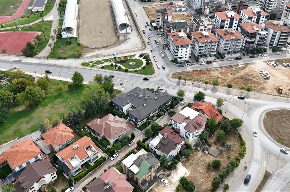 C21 LOFT'TAN ALBAYRAK'TA SATILIK 5+1 VİLLA